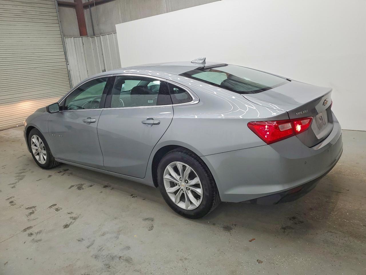 2024 Chevrolet Malibu Lt - Фото 2