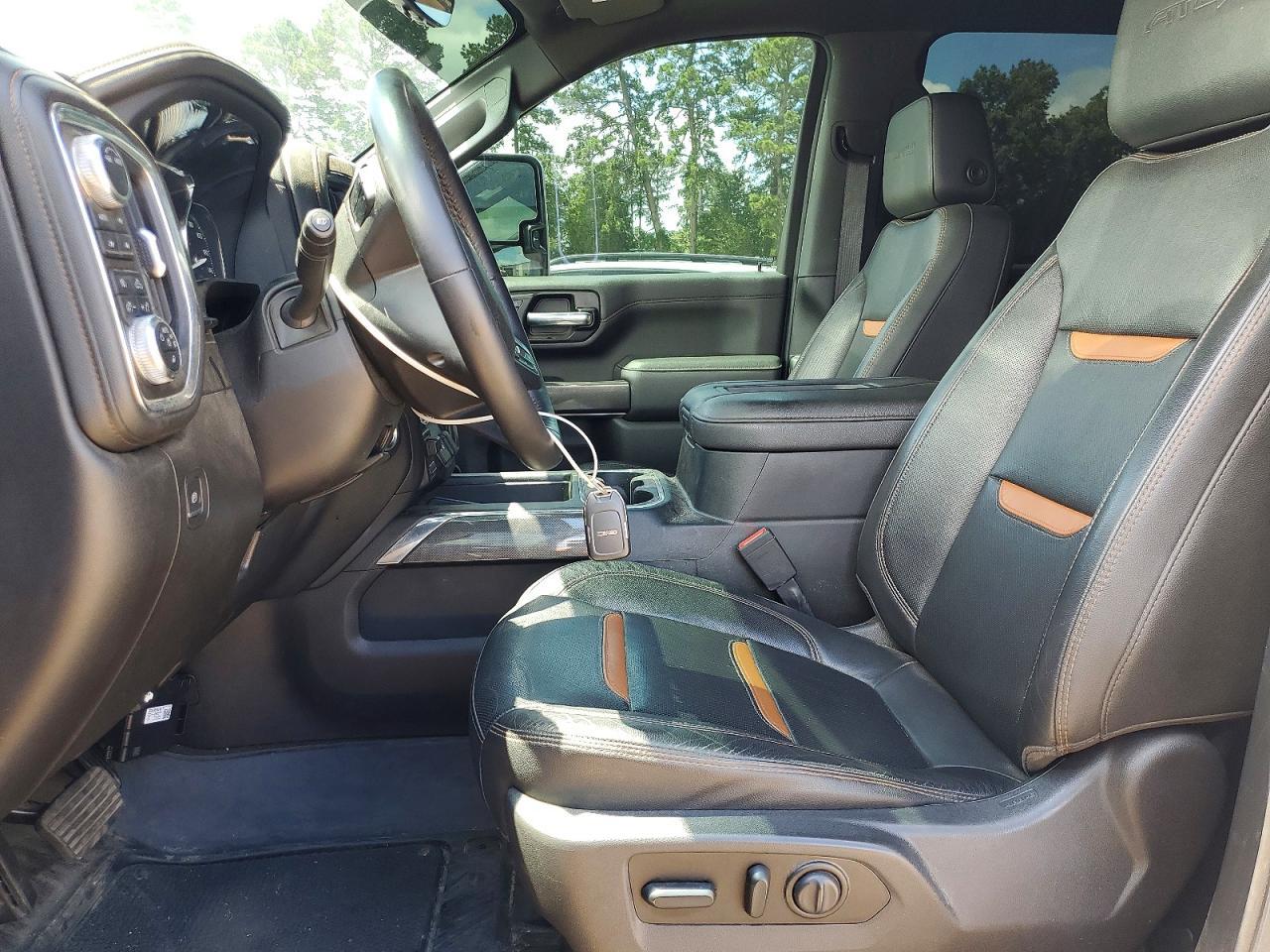 2022 GMC Sierra K2500 At4 - Фото 7