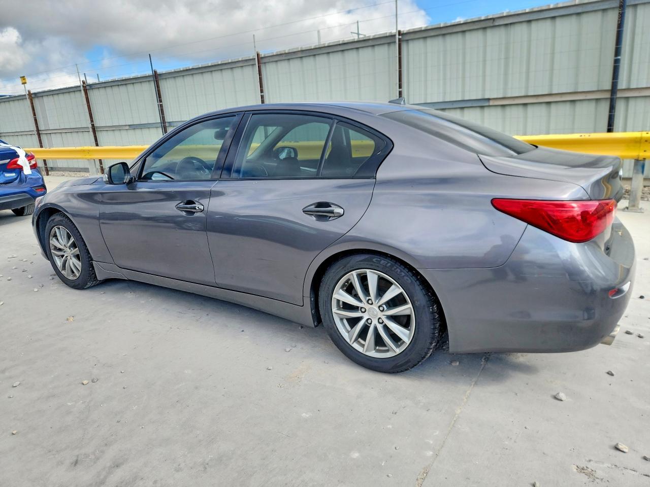 2014 Infiniti Q50 Premium - Фото 2