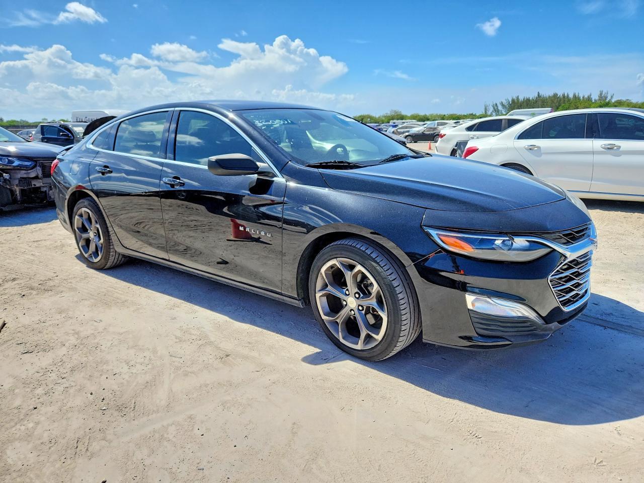 2019 Chevrolet Malibu Rs - Image 4