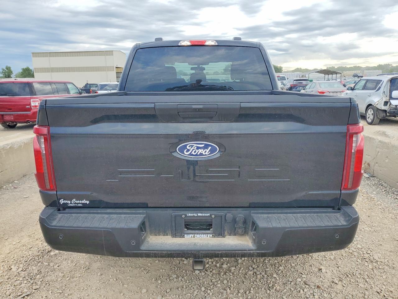 2025 Ford F150 Stx - Фото 6