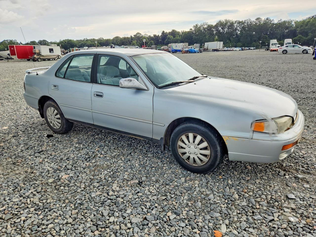 1995 Toyota Camry Le - Фото 4