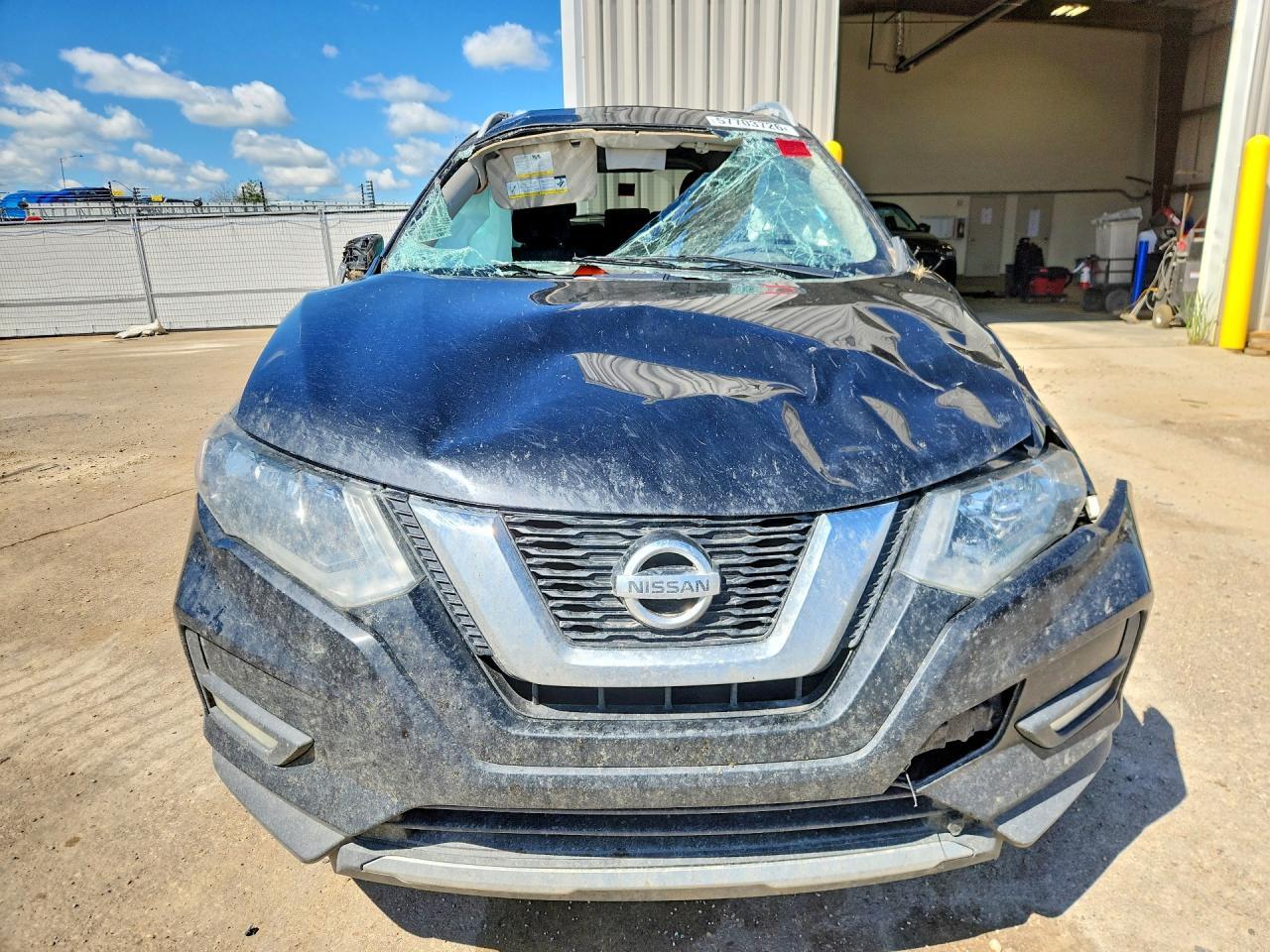 2017 Nissan Rogue S - Фото 5