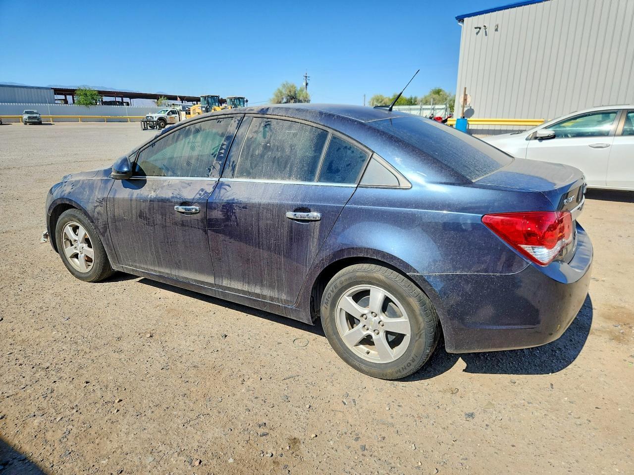 2014 Chevrolet Cruze Lt - Image 2
