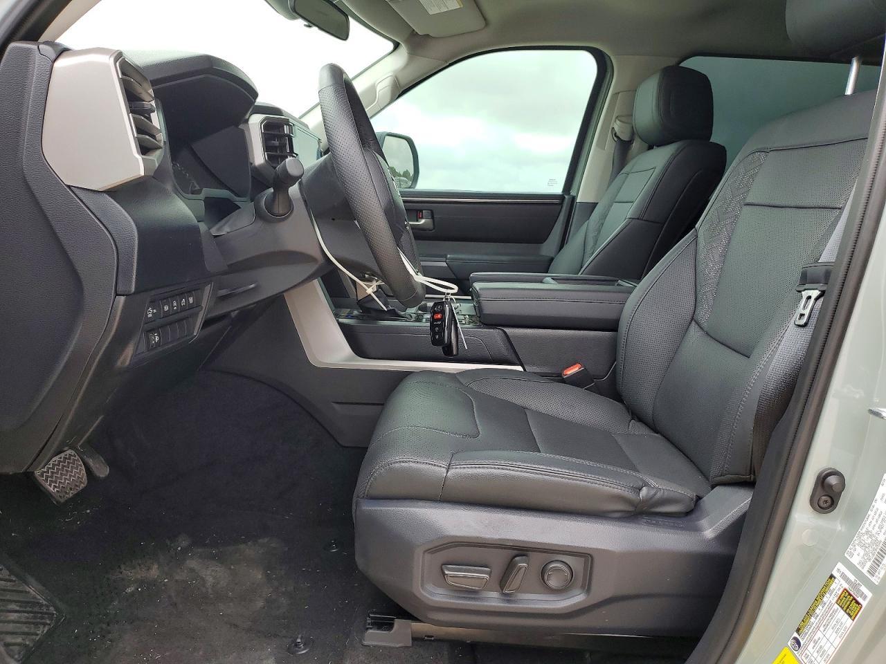 2024 Toyota Tundra Sr5 - Image 7