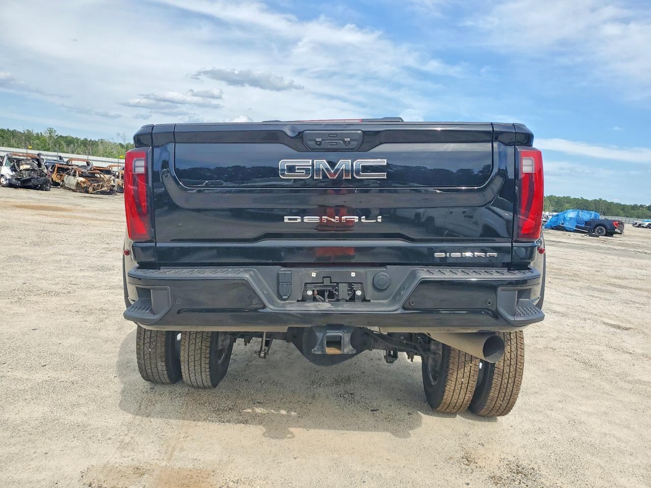 2025 GMC Sierra K3500 Denali Ultimate - Фото 6