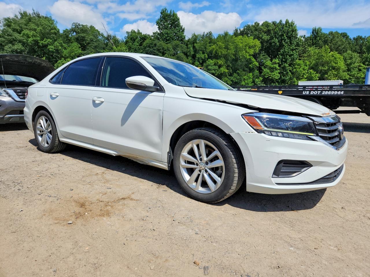 2021 Volkswagen Passat S - Фото 4