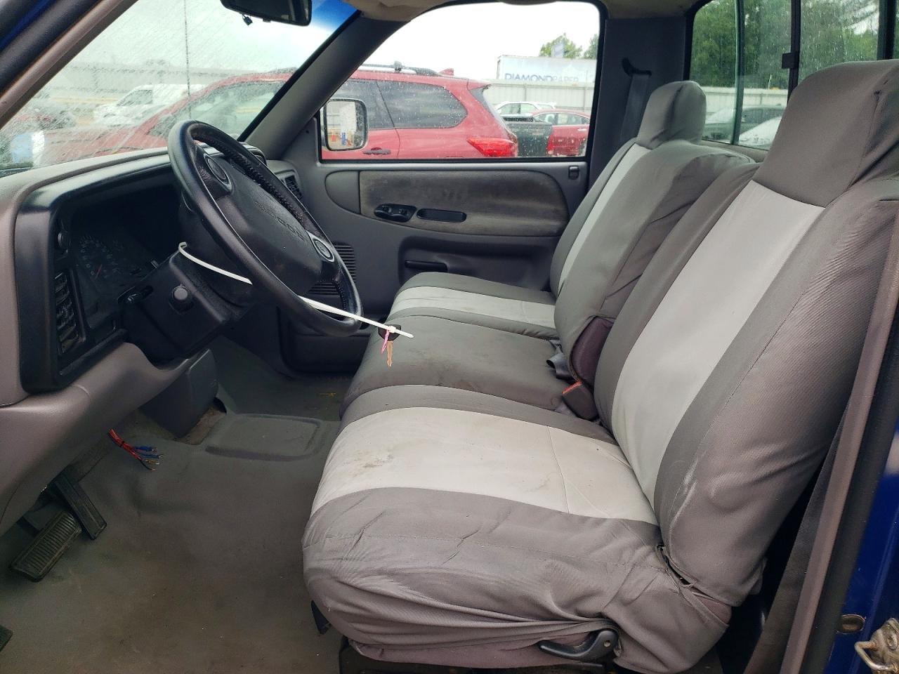 1994 Dodge Ram 2500 - Image 7