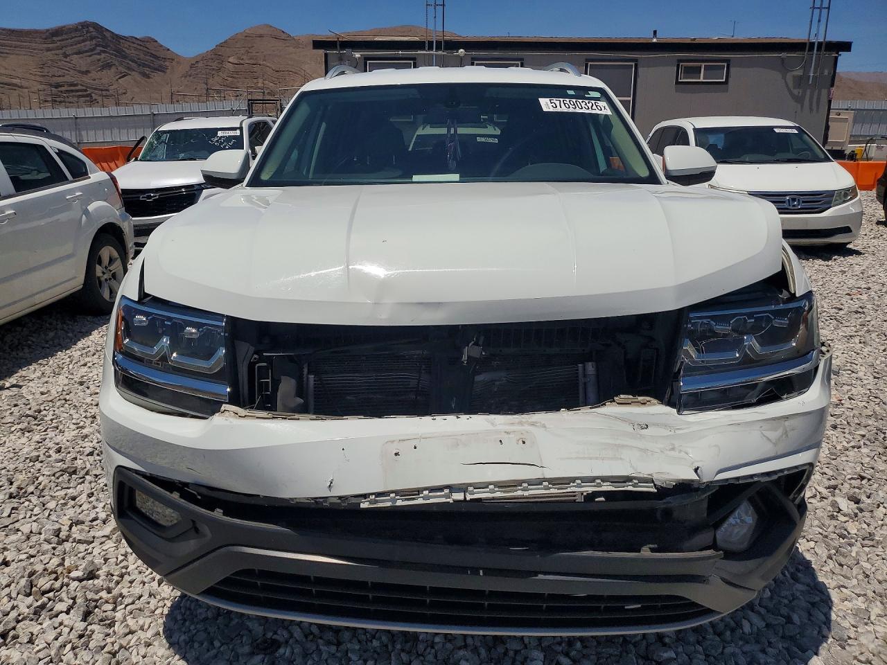 2018 Volkswagen Atlas Se - Image 5