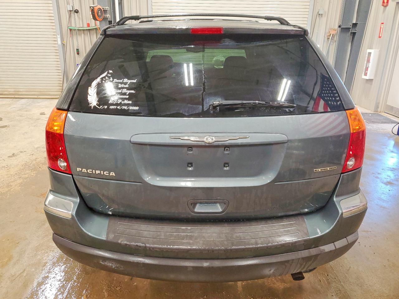 2004 Chrysler Pacifica - Фото 6