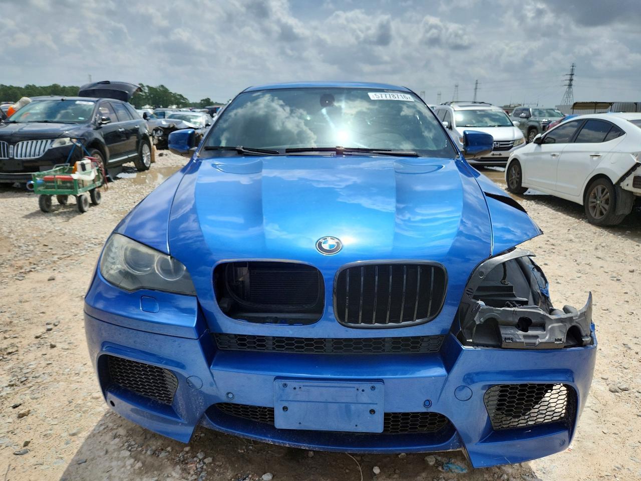 2011 BMW X6 M - Фото 5