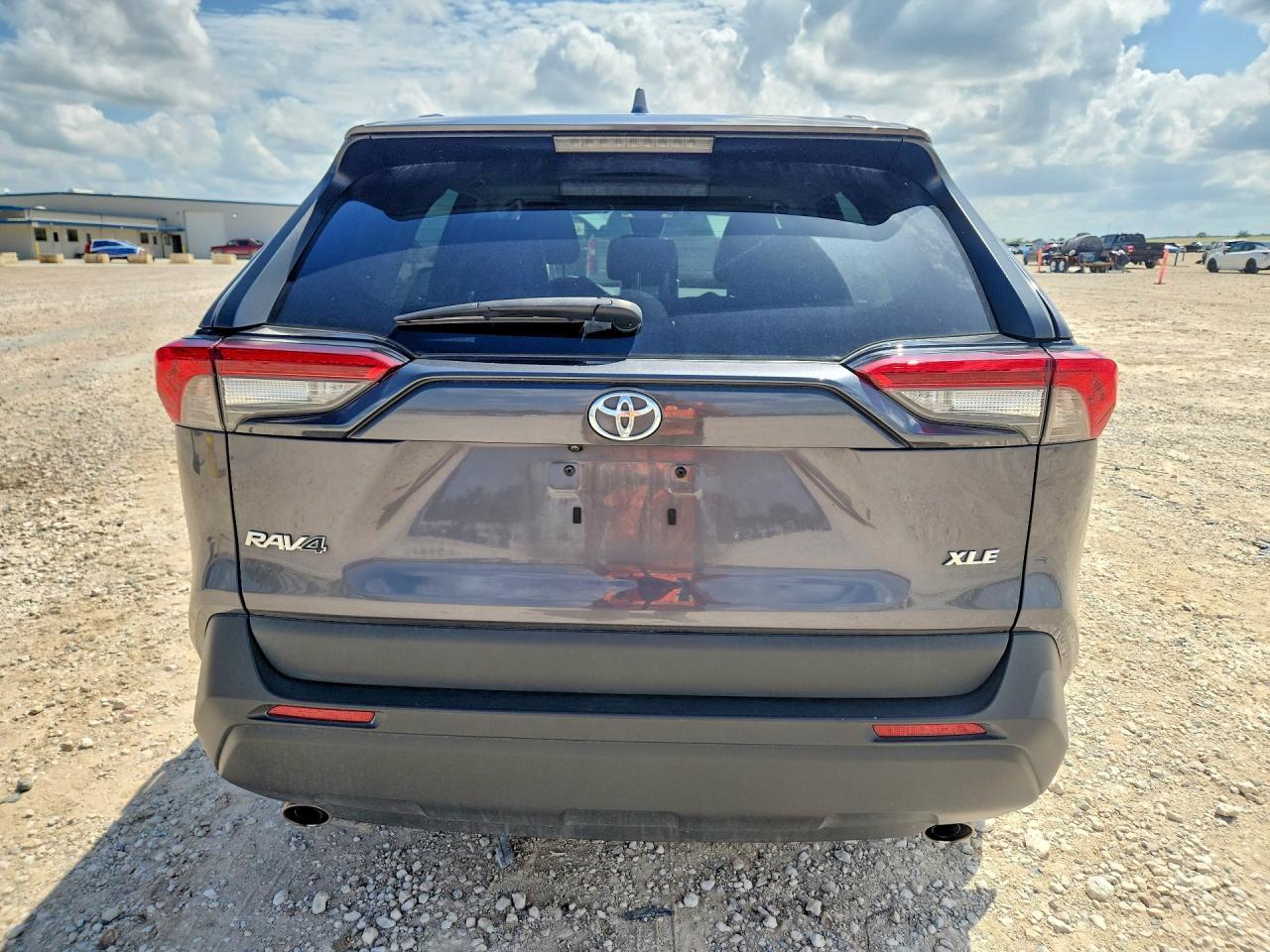 2023 Toyota Rav4 Xle Premium - Image 6