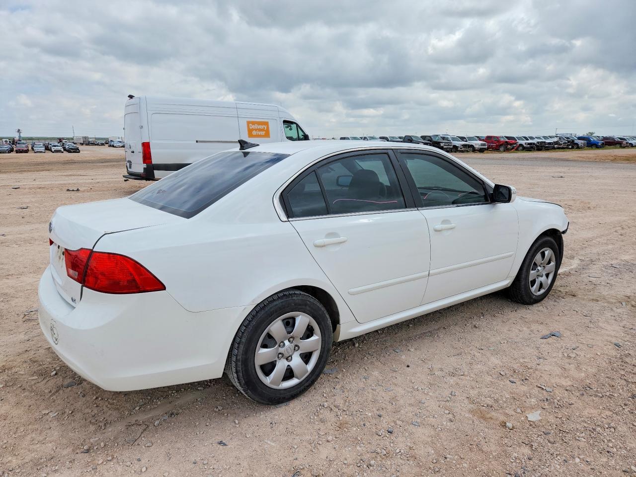 2009 Kia Optima Lx - Image 3
