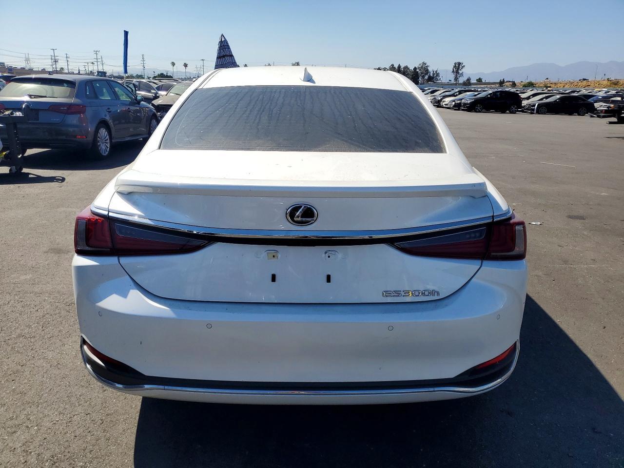 2025 Lexus Es 300H Base - Фото 6