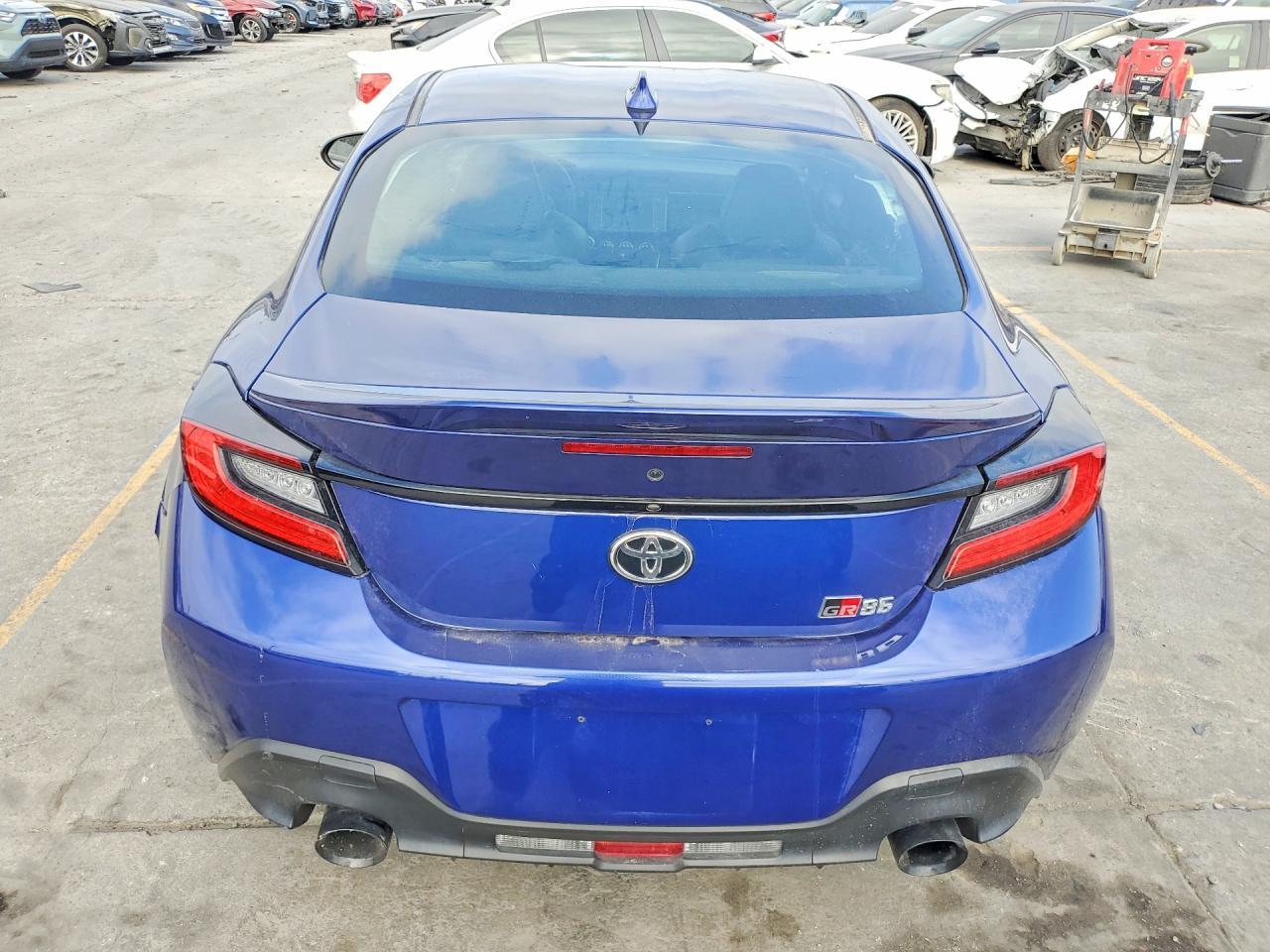 2025 Toyota Gr86 Premium - Фото 6