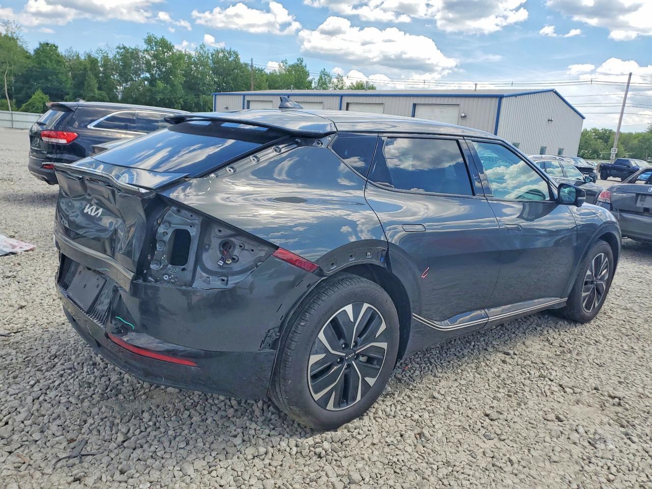 2024 Kia Ev6 Wind - Image 3