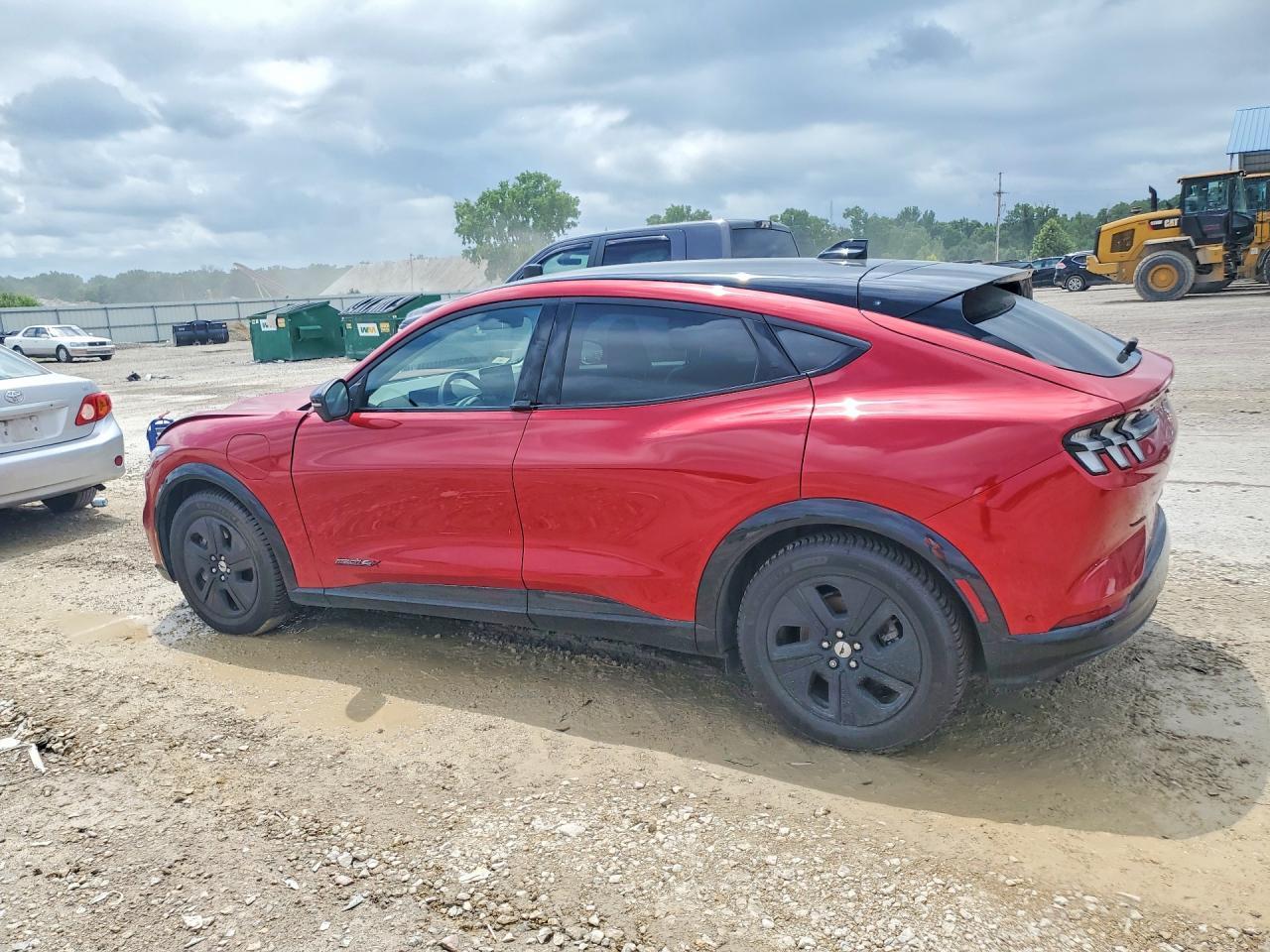 2023 Ford Mustang Mach-E California Route 1 - Image 2