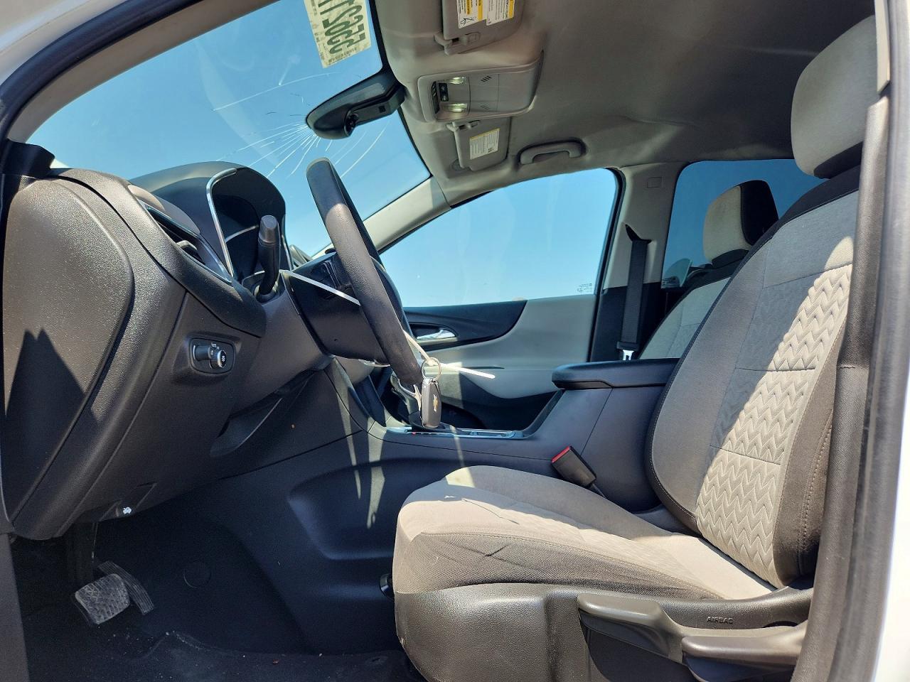 2022 Chevrolet Equinox Ls - Image 7