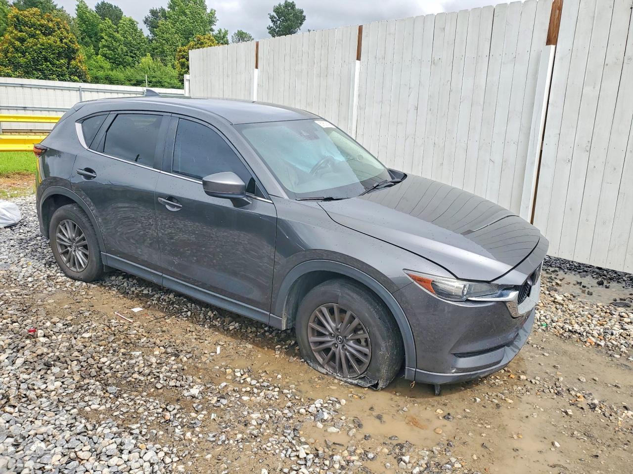 2017 Mazda Cx-5 Touring - Image 4