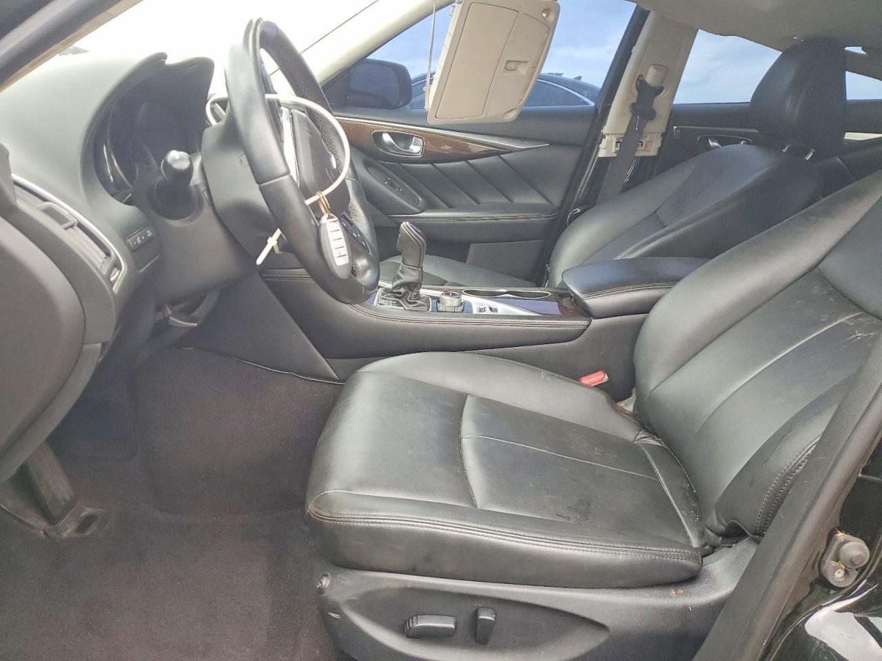 2019 Infiniti Q50 3.0T Luxe - Фото 7