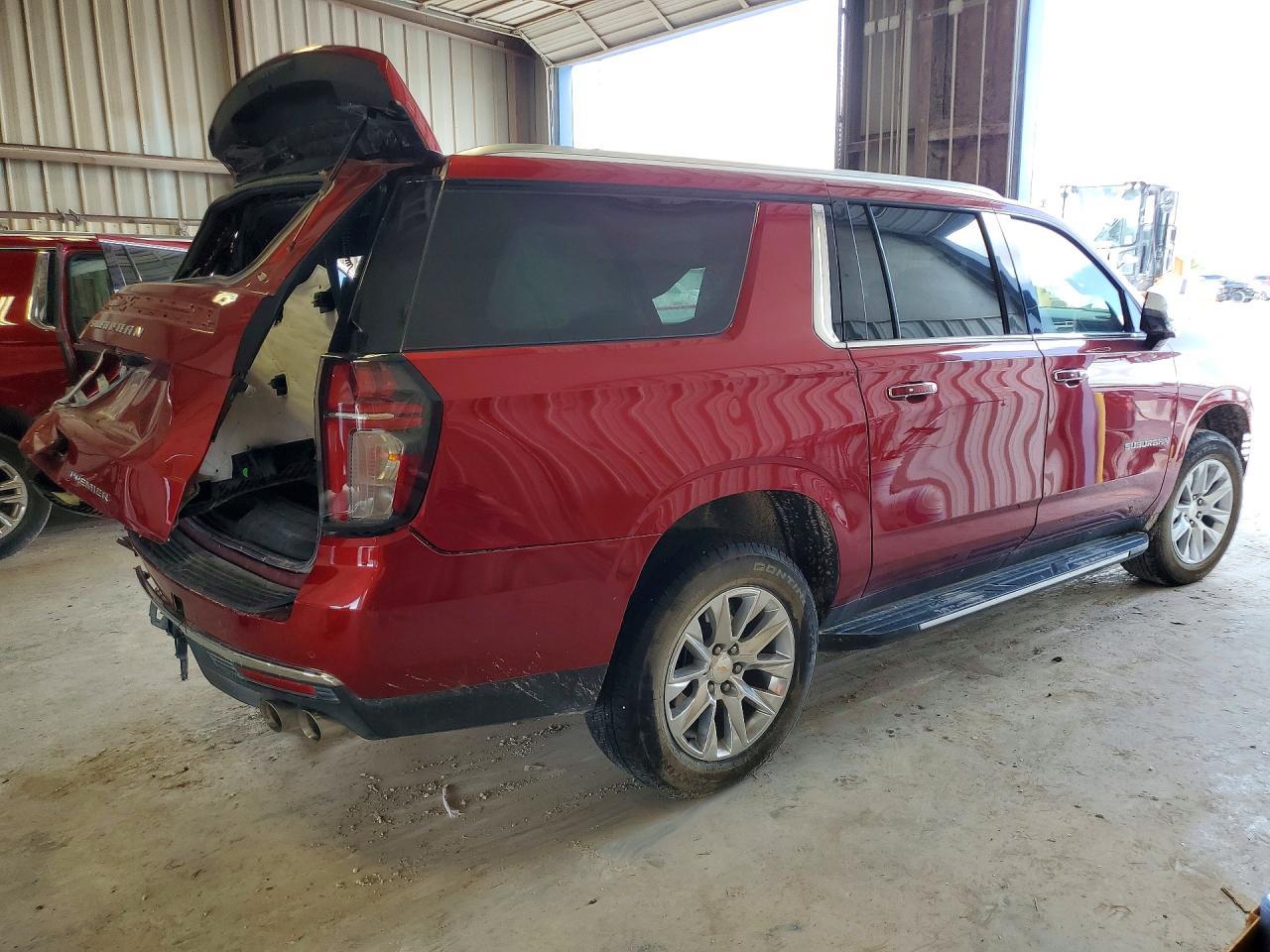 2024 Chevrolet Suburban K1500 Premier - Фото 3