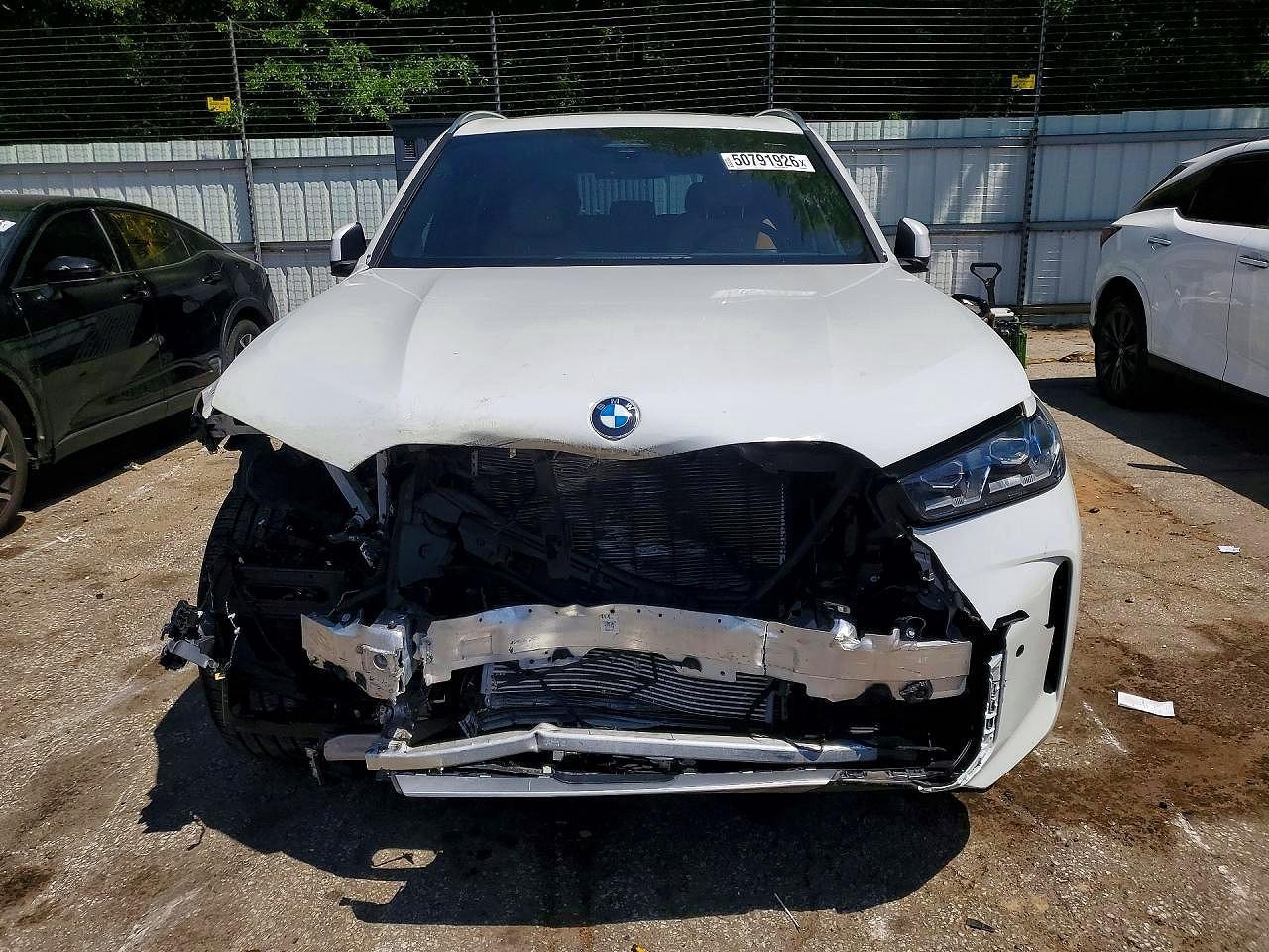 2025 BMW X5 xDrive40I - Фото 5