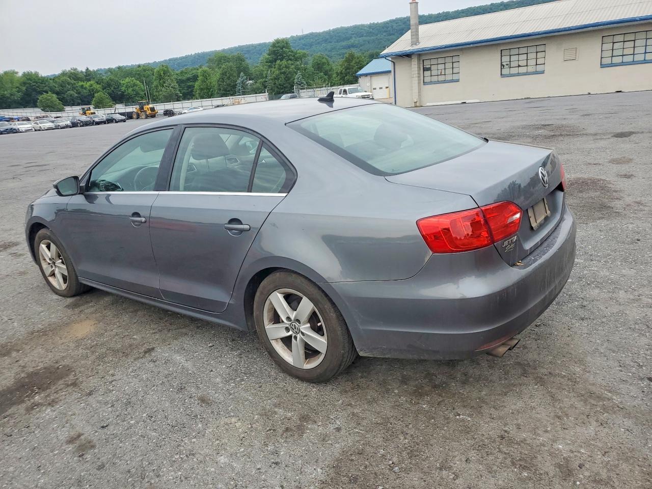 2014 Volkswagen Jetta Tdi - Фото 2