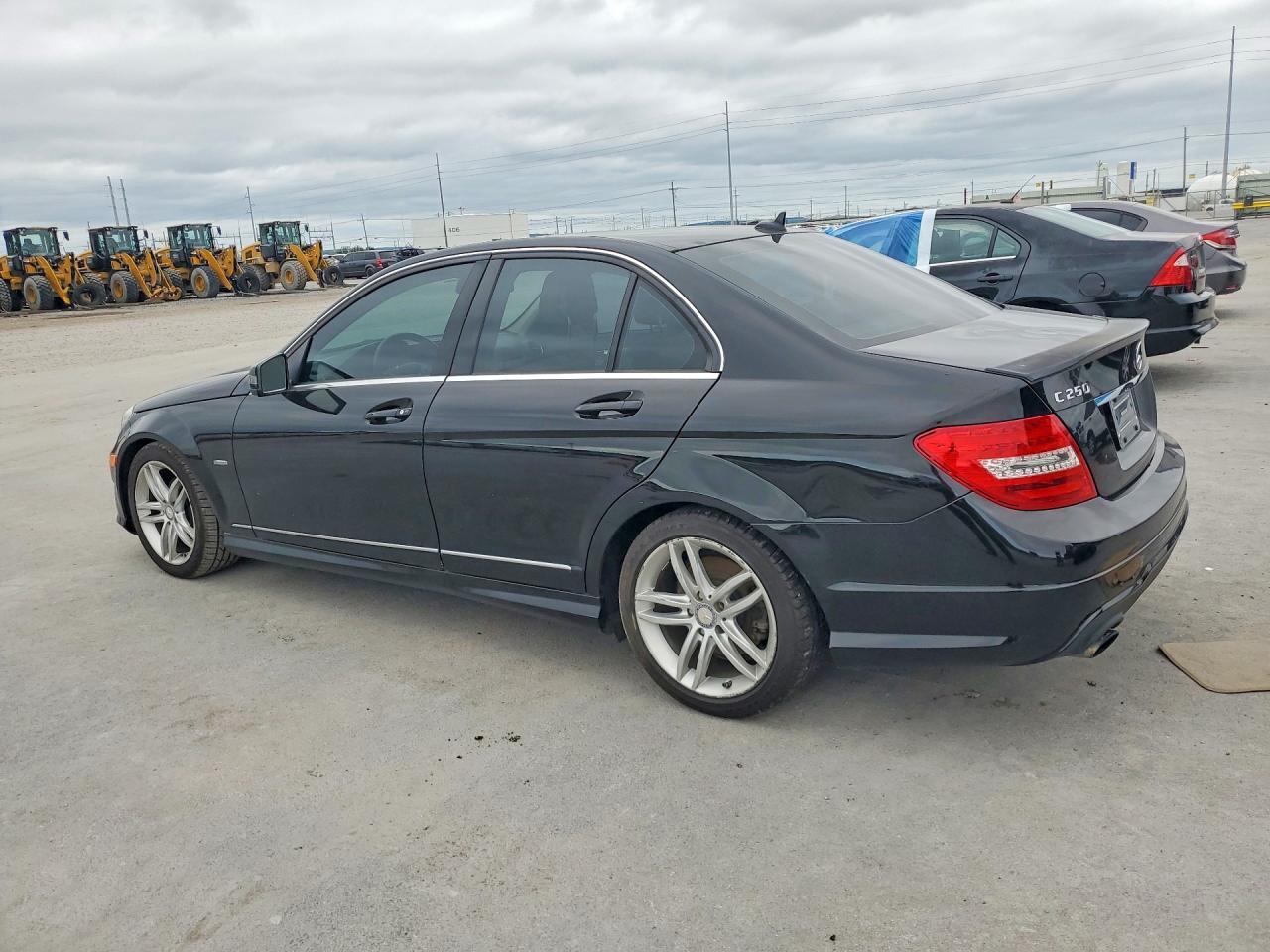 2012 Mercedes-Benz C 250 - Фото 2