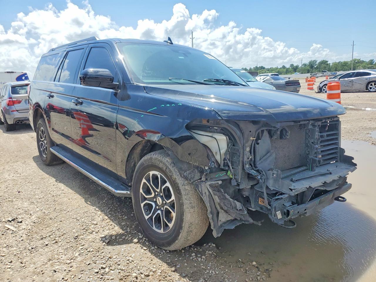 2023 Ford Expedition Max Xlt - Image 4
