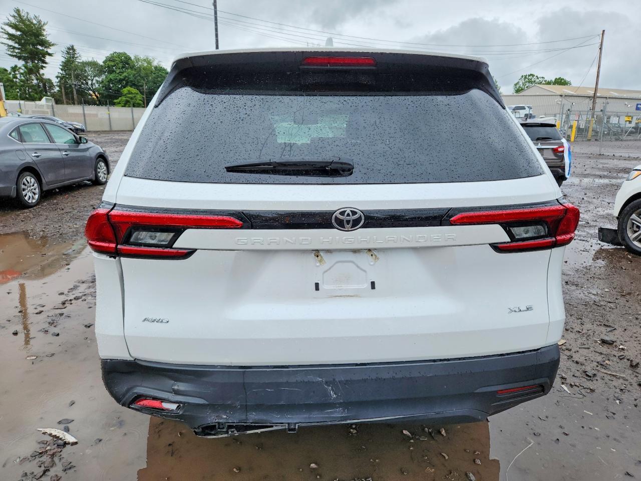 2024 Toyota Grand Highlander Xle - Фото 6