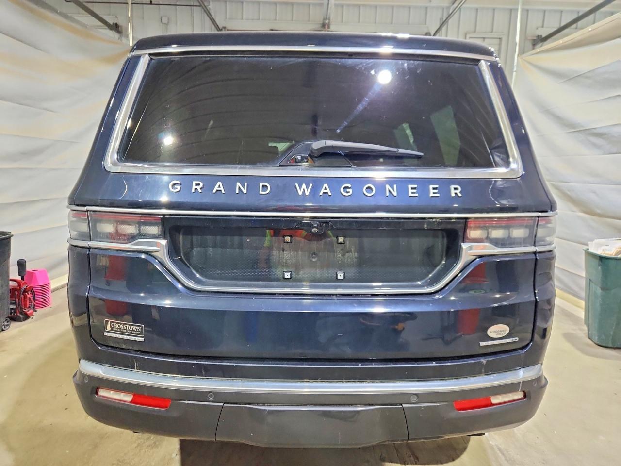 2022 Jeep Grand Wagoneer Series Ii - Image 6