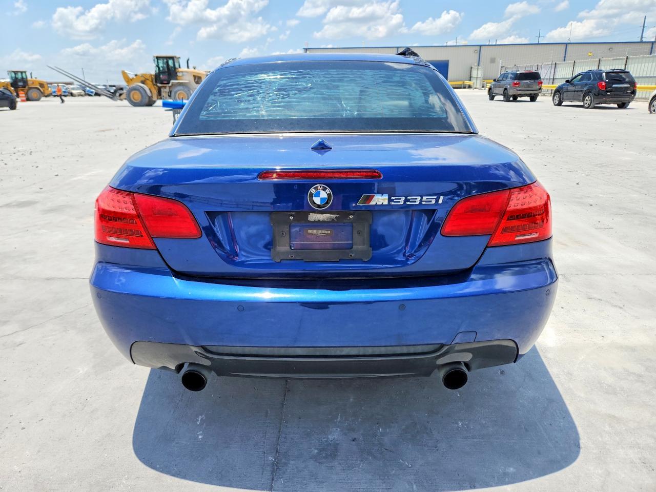 2013 BMW 335 I - Фото 6