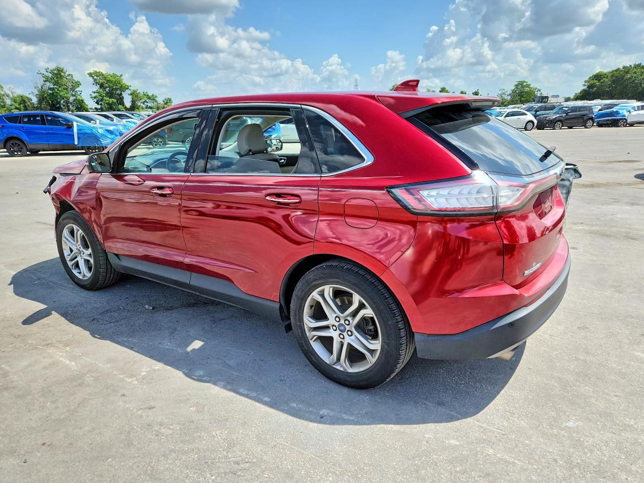 2017 Ford Edge Titanium - Фото 2