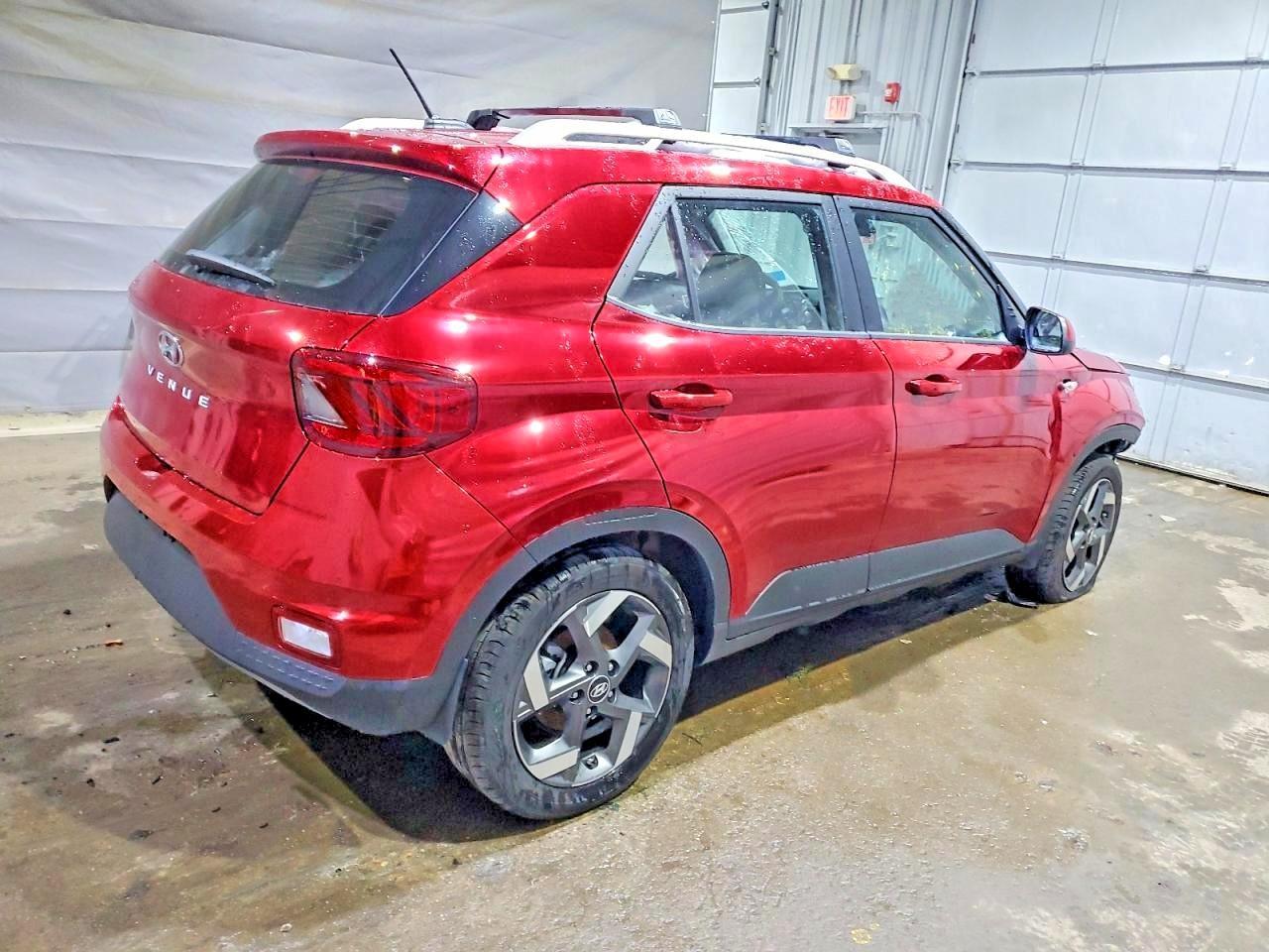 2025 Hyundai Venue Sel - Фото 3