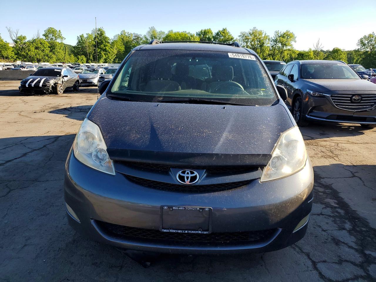 2008 Toyota Sienna Le 7-Passenger - Фото 5