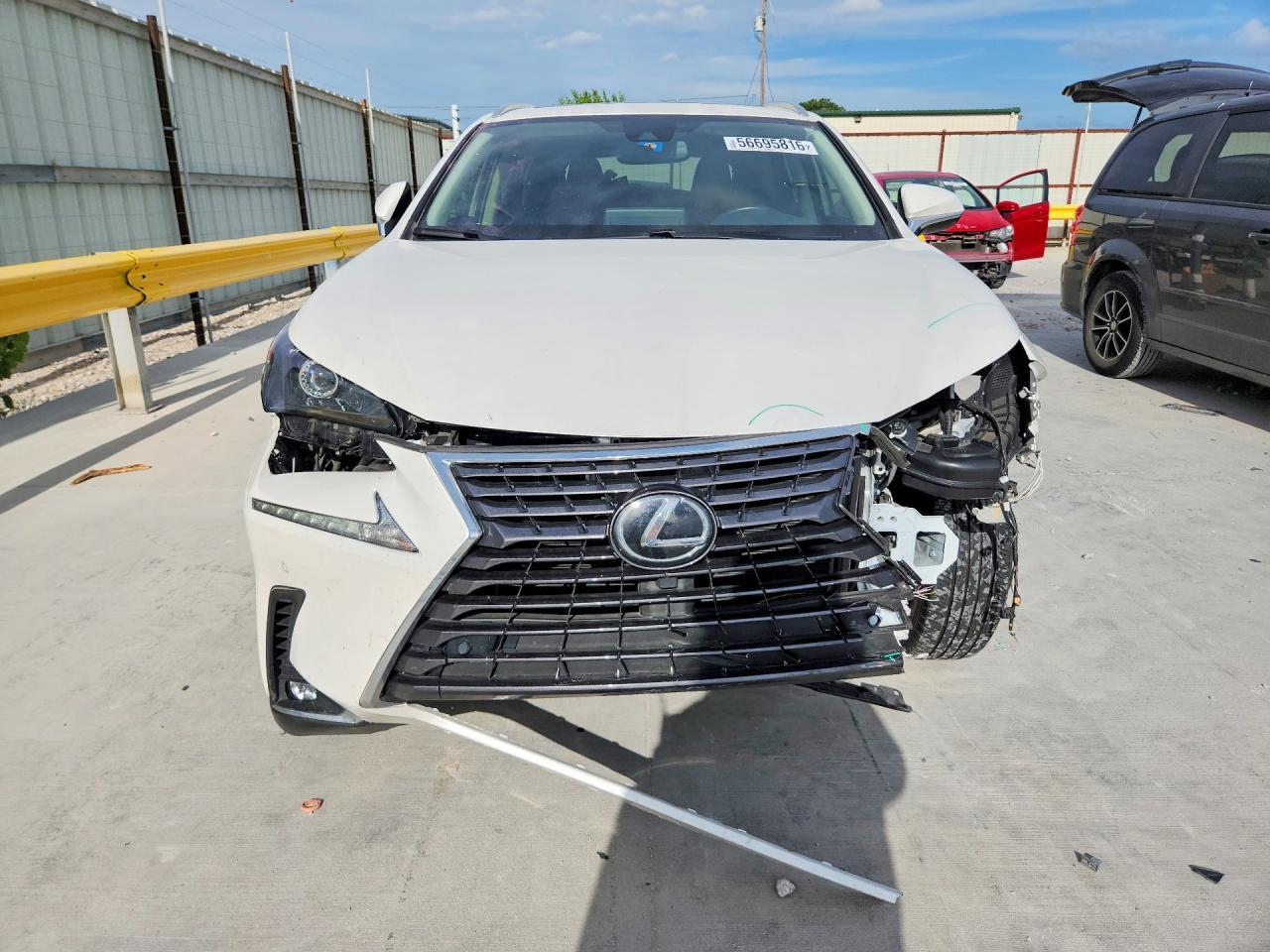 2020 Lexus Nx 300 - Image 5