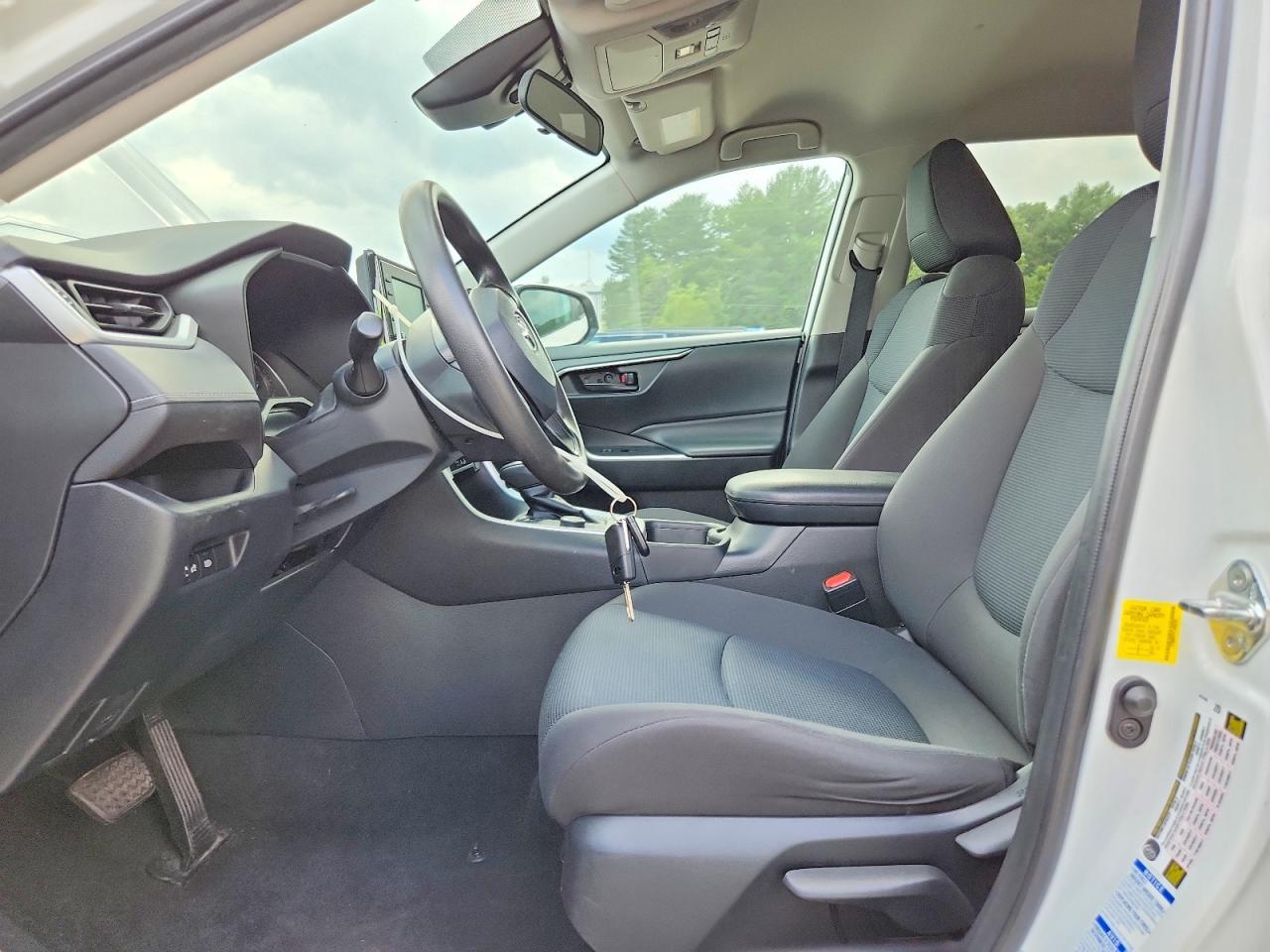 2020 Toyota Rav4 Le - Фото 7