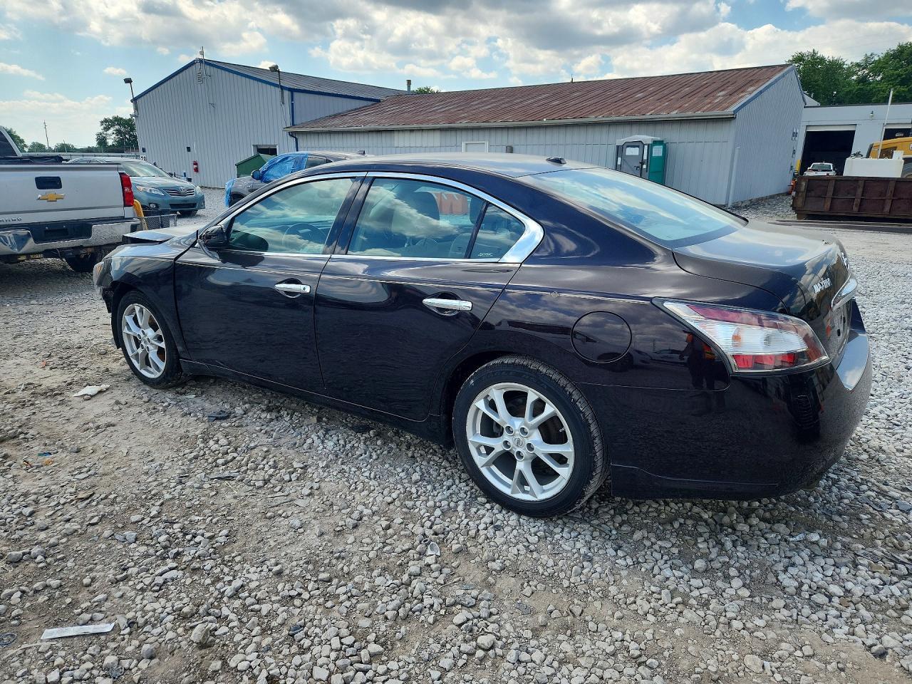 2012 Nissan Maxima 3.5 S - Фото 2
