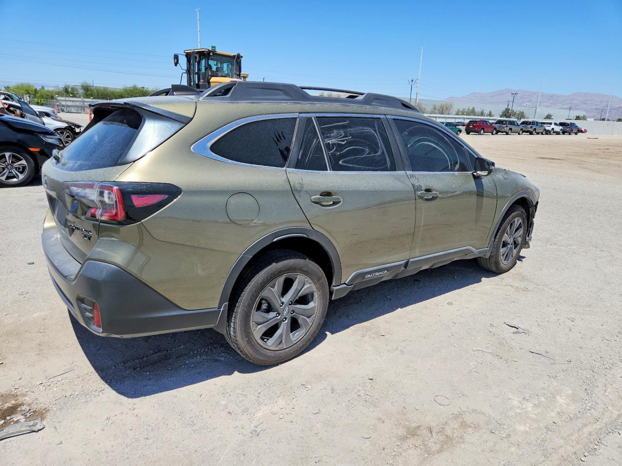 2021 Subaru Outback Onyx Edition - Image 3