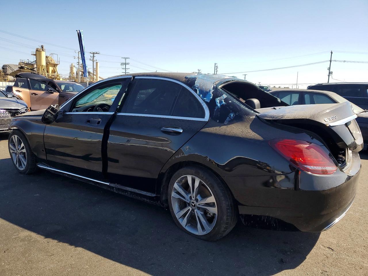 2021 Mercedes-Benz C 300 - Image 2