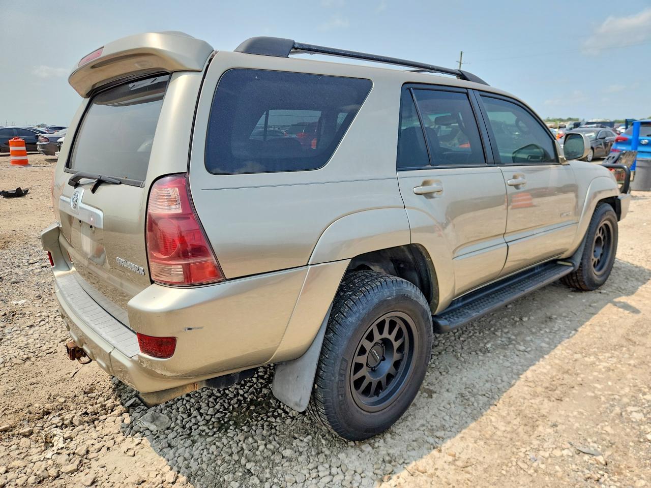 2005 Toyota 4Runner - Image 3