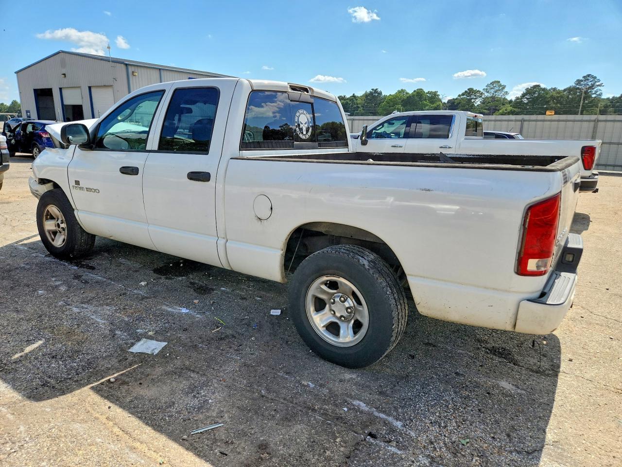2003 Dodge Ram 1500 St - Фото 2