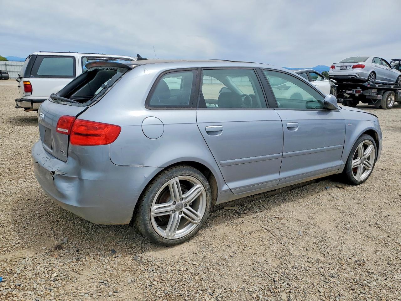 2013 Audi A3 Premium Plus - Фото 3