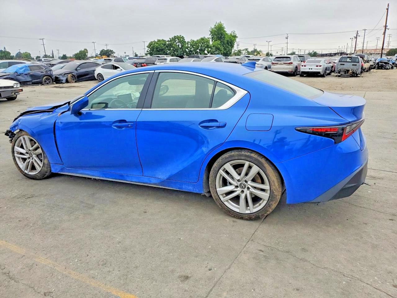 2021 Lexus Is 300 - Фото 2