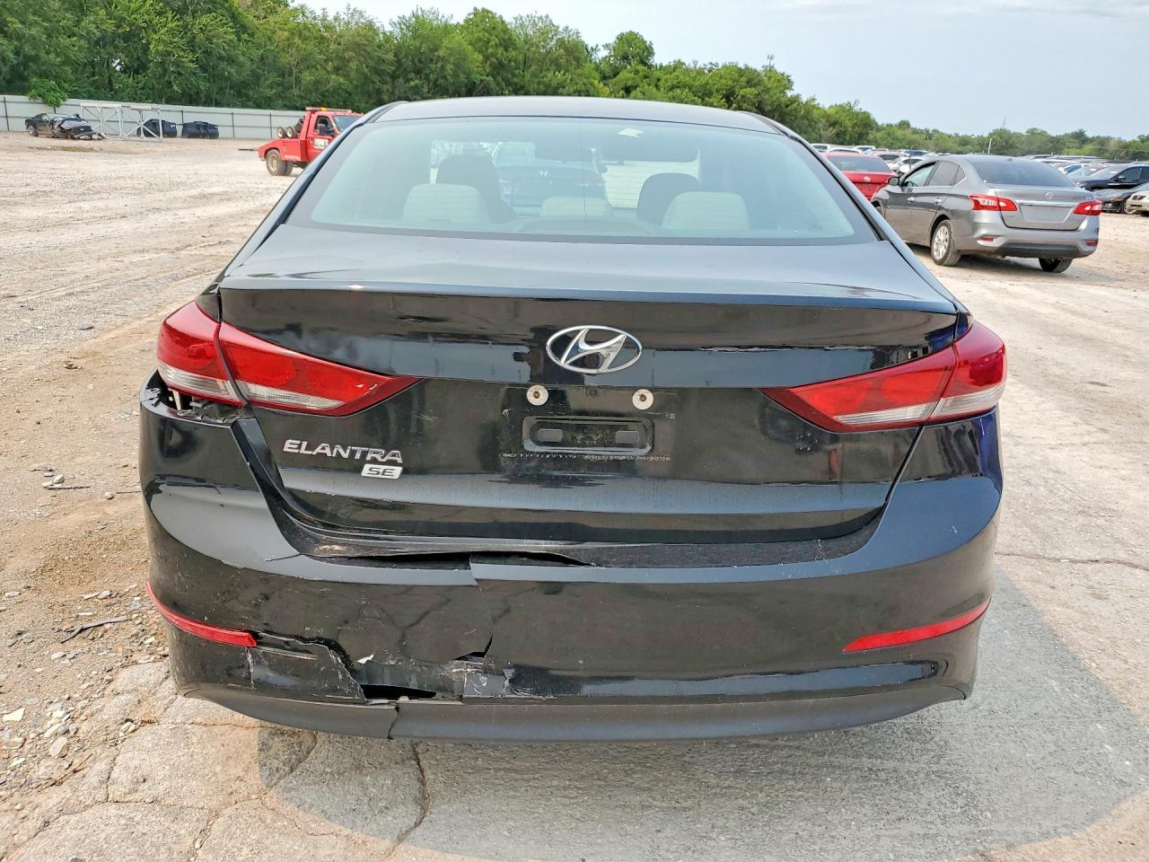 2018 Hyundai Elantra Se - Фото 6