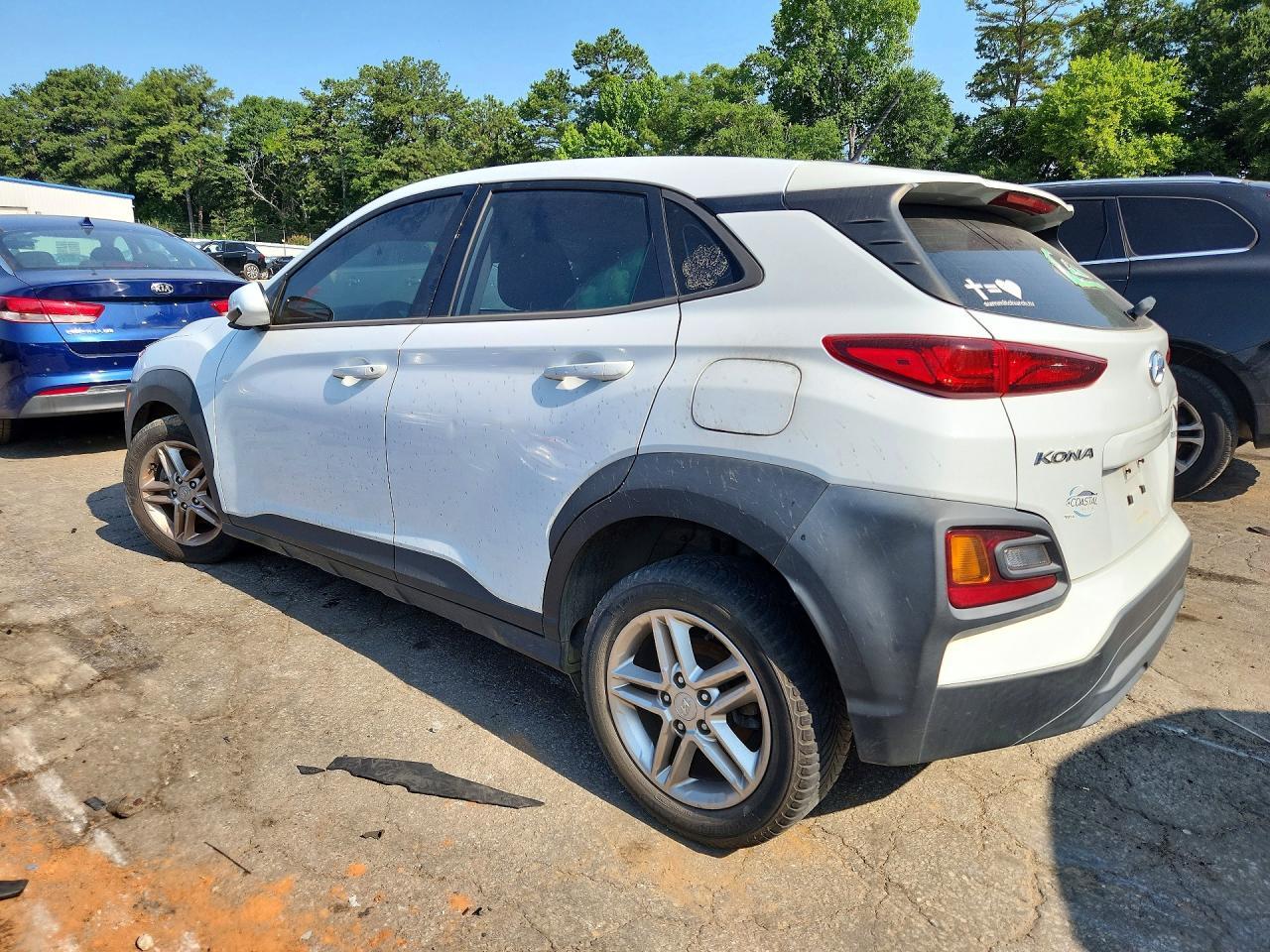 2021 Hyundai Kona Se - Фото 2