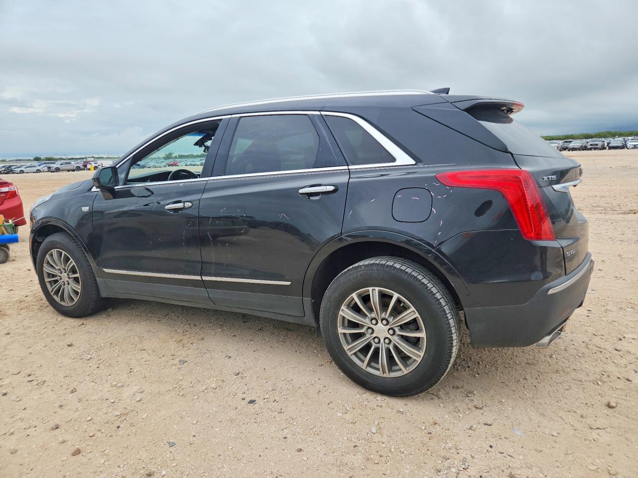 2017 Cadillac Xt5 Luxury - Фото 2