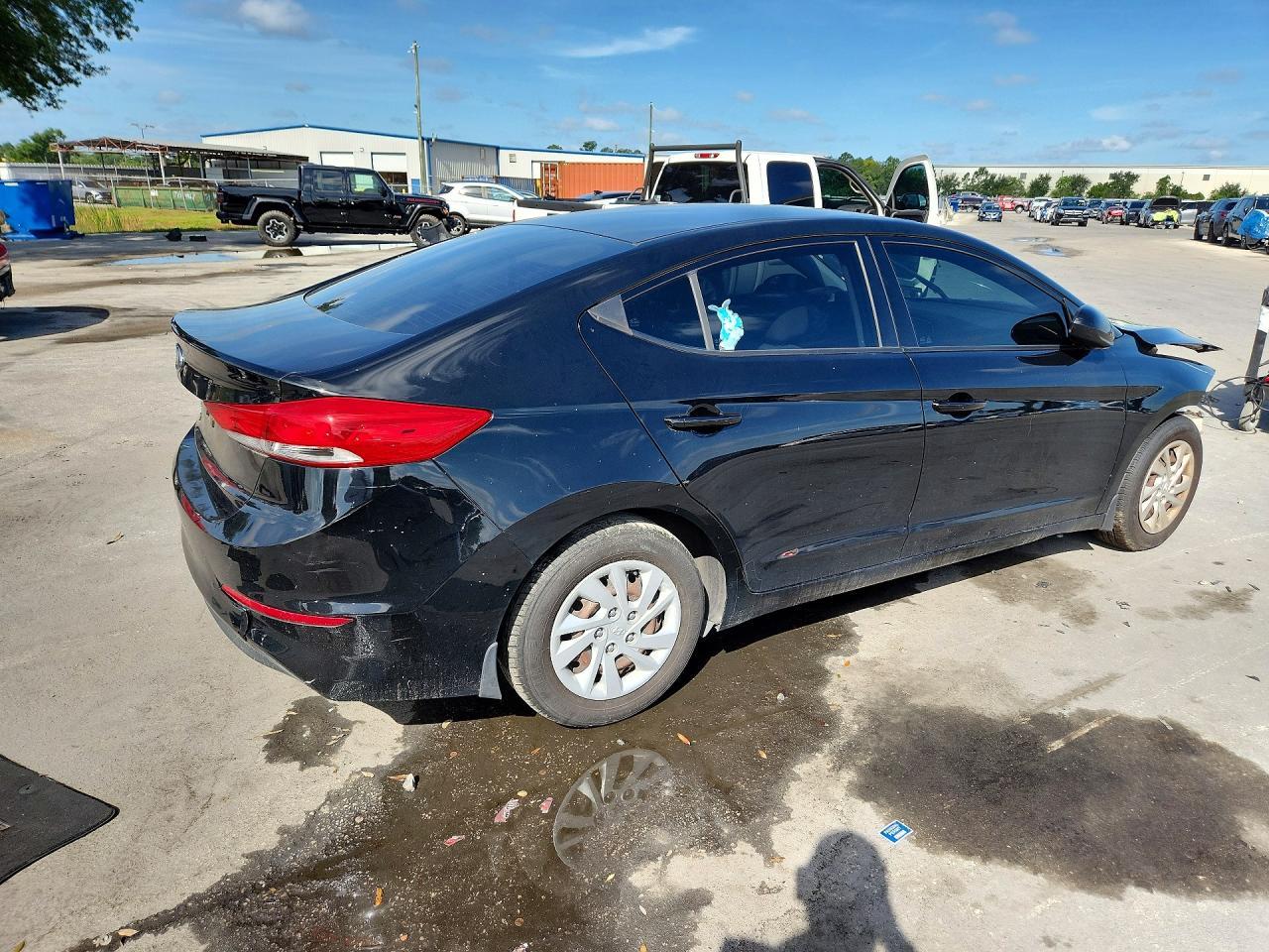 2018 Hyundai Elantra Se - Фото 3