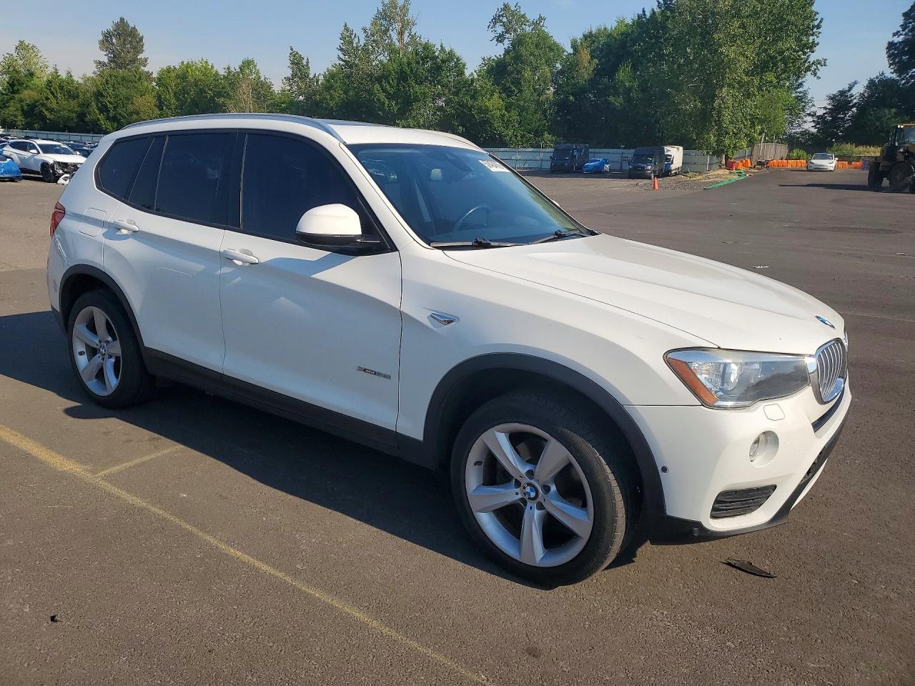 2017 BMW X3 xDrive28I - Фото 4