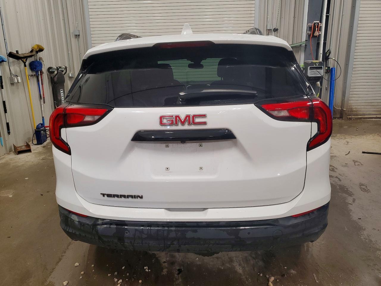 2020 GMC Terrain Sle - Фото 6
